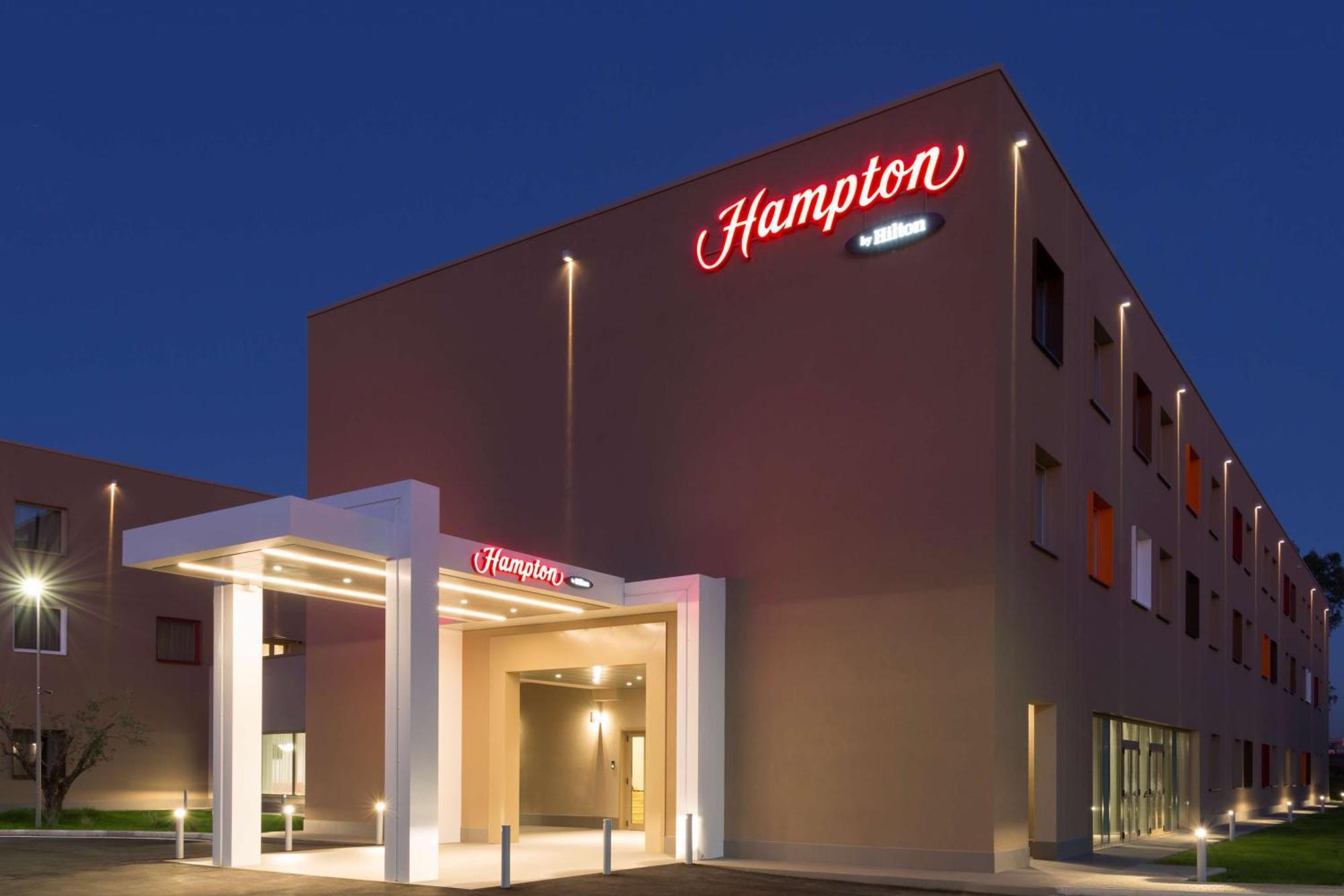 Hampton By Hilton Rome East Ξενοδοχείο Εξωτερικό φωτογραφία